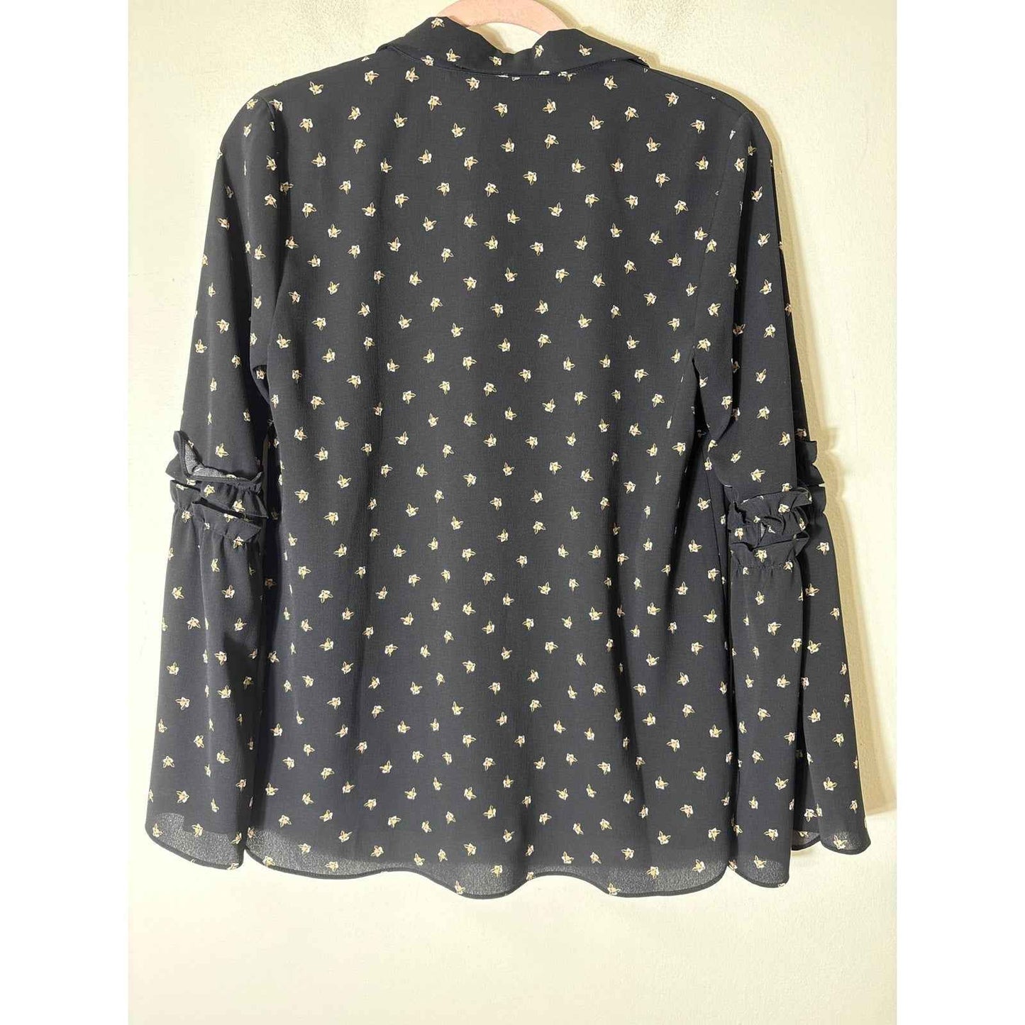 NWT Waverly Gray Black Fox Print Long Sleeve Button Up Shirt Sz S