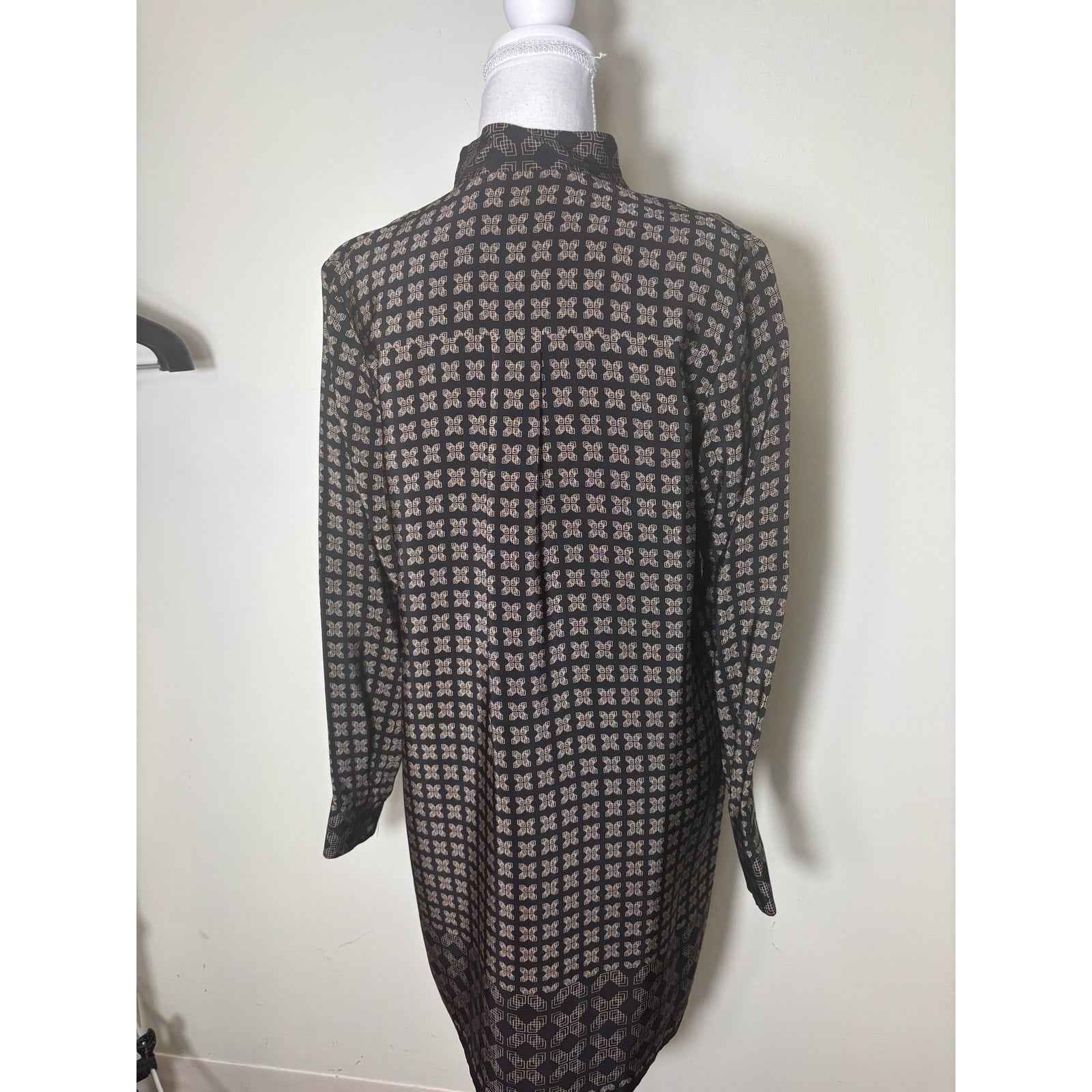 Vince Black and Tan Print Silk Shift Dress Sz 4