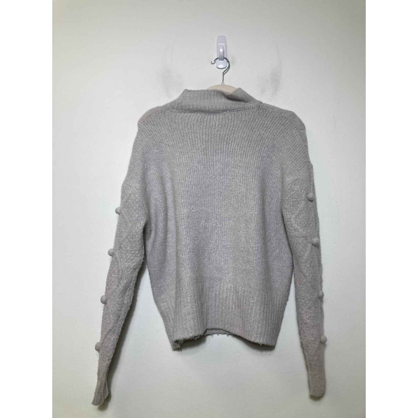 RD Style Light Gray Turtleneck Pom Sweater Sz M