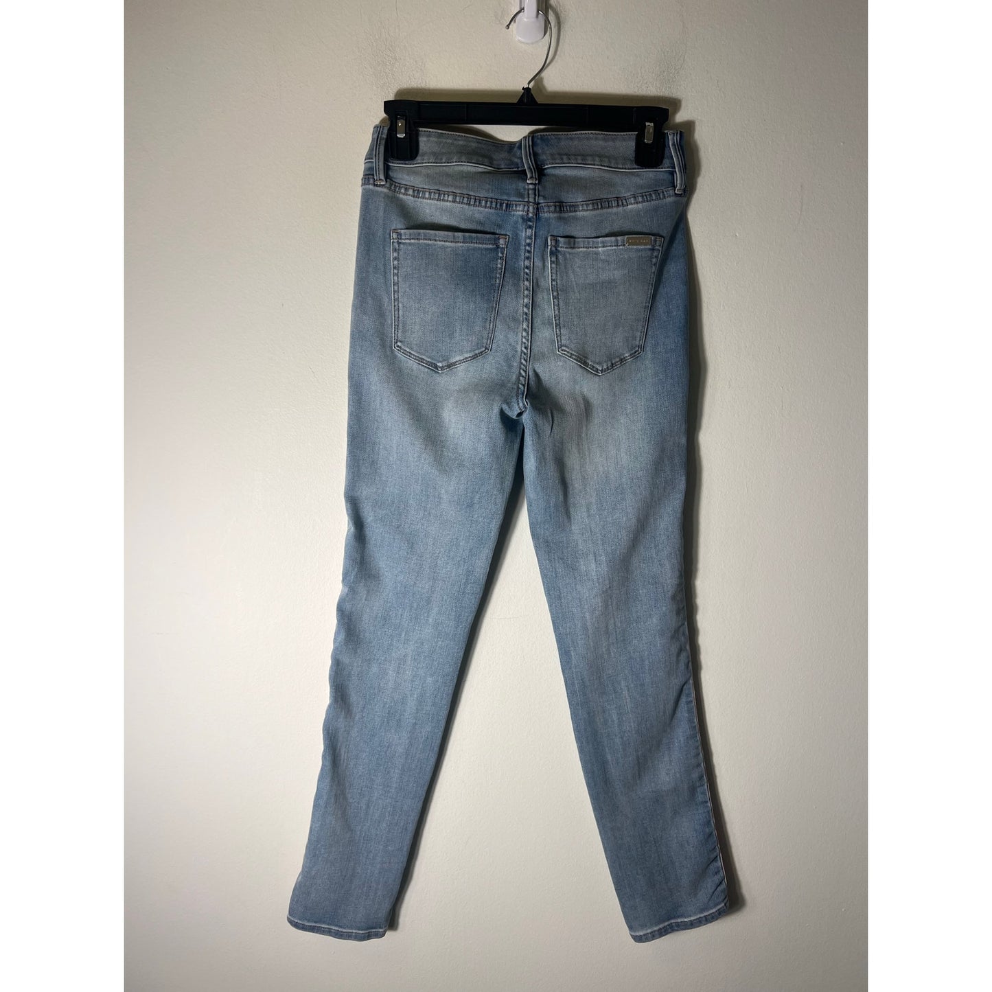 White House Black Market The Slim Ankle Blue Jean Sz 2