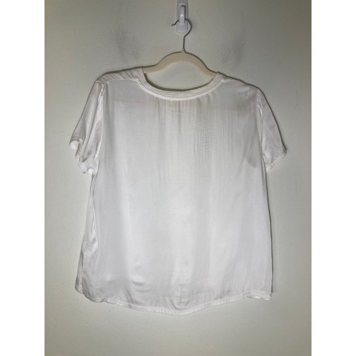 Nation White Soft Satin Short Sleeve Top Sz S