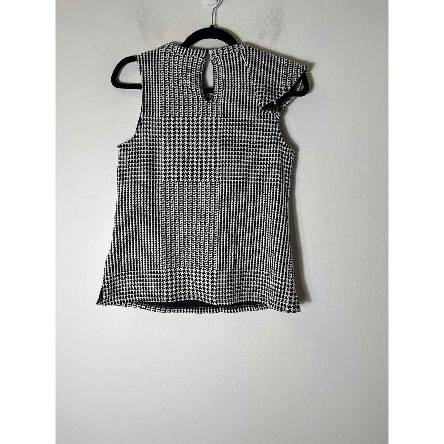 Dolan Black and White Ruffle Top Sz XS
