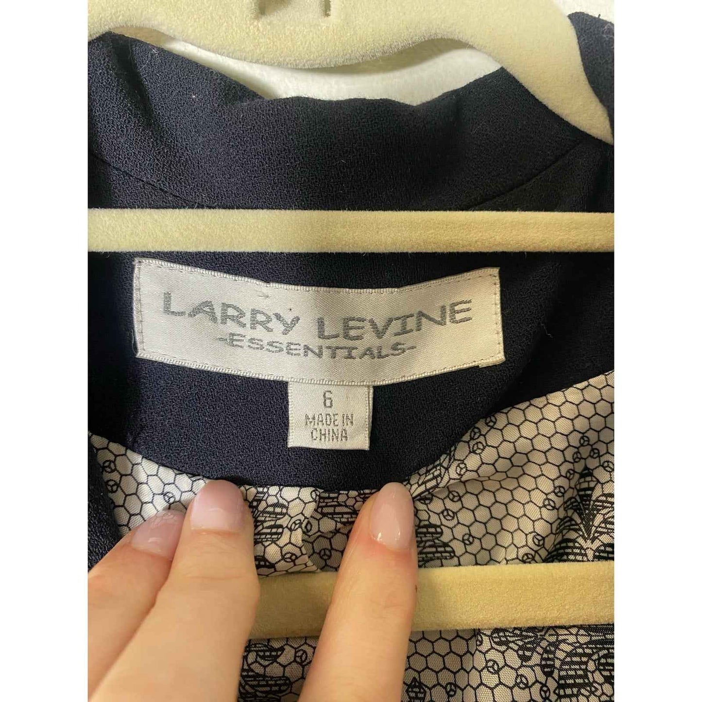 Larry Levine Black with Pattern Lining Vintage Blazer Sz 6