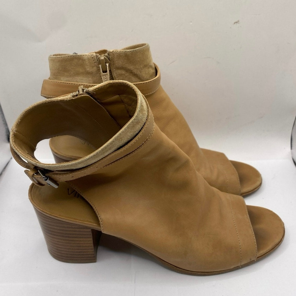 Vince Tan Leather and Suede Open Toed Shooties Sz 9
