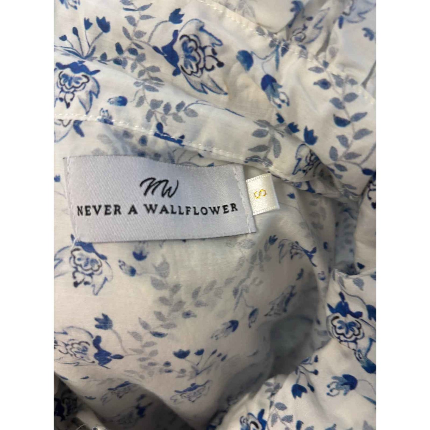 Never A Wallflower Blue White Floral 3/4 Sleeve Cotton Blouse Sz S