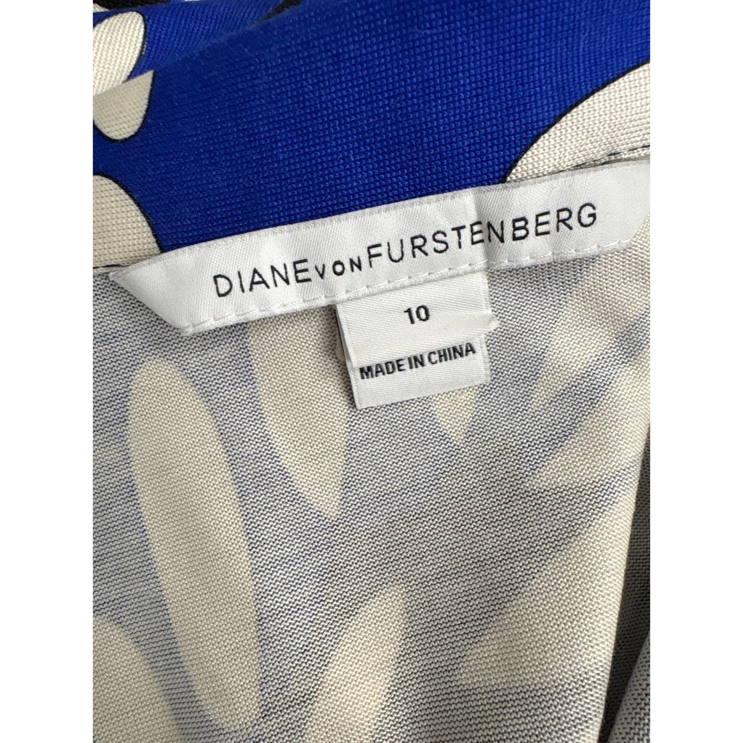 Diane Von Furstenberg Blue and Black Half Sleeve Romper Sz 10