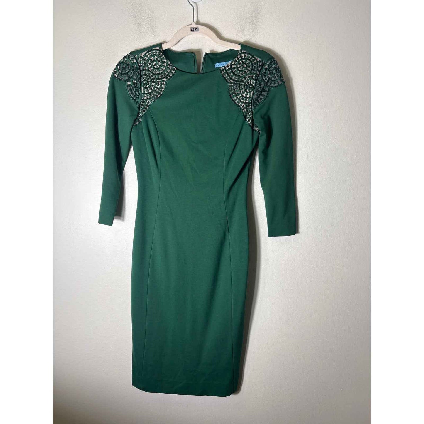 Antonio Melani  Green Long Sleeve Midi Sheath Dress Sz 0