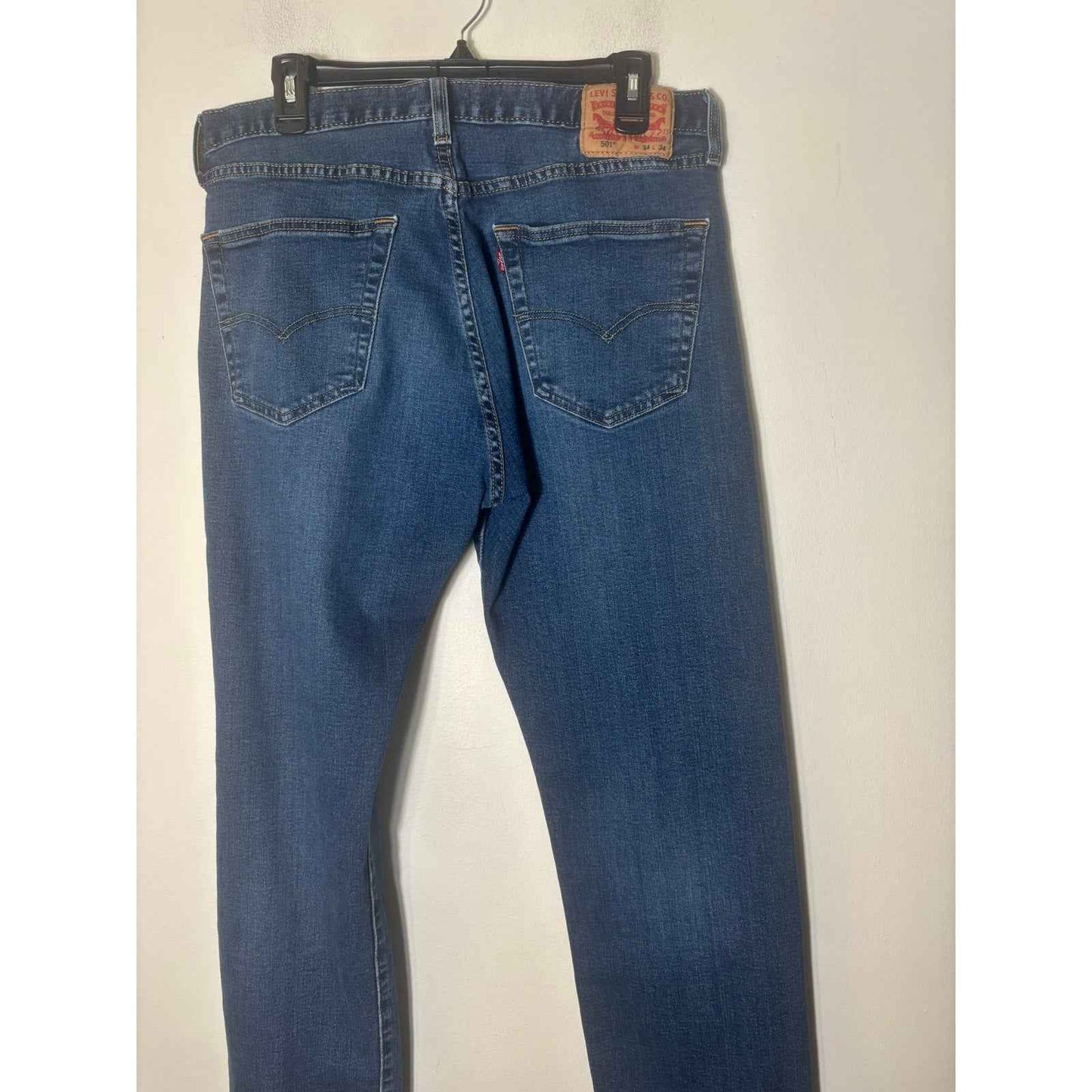 Men's Levi Medium Wash Jeans Sz 34x34