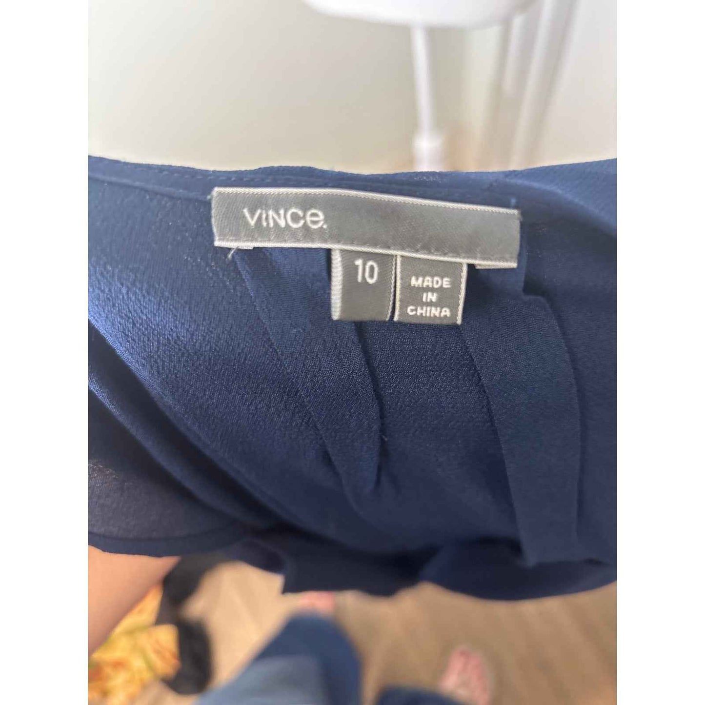 Vince Navy Blue Long Sleeve V-Neck Knee Length Dress Sz 10