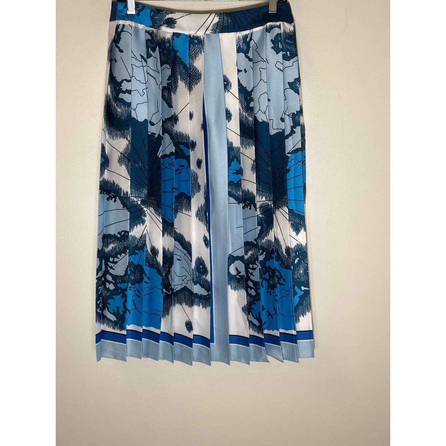Victoria Beckham Blue and White Pleated Skirt Sz 4