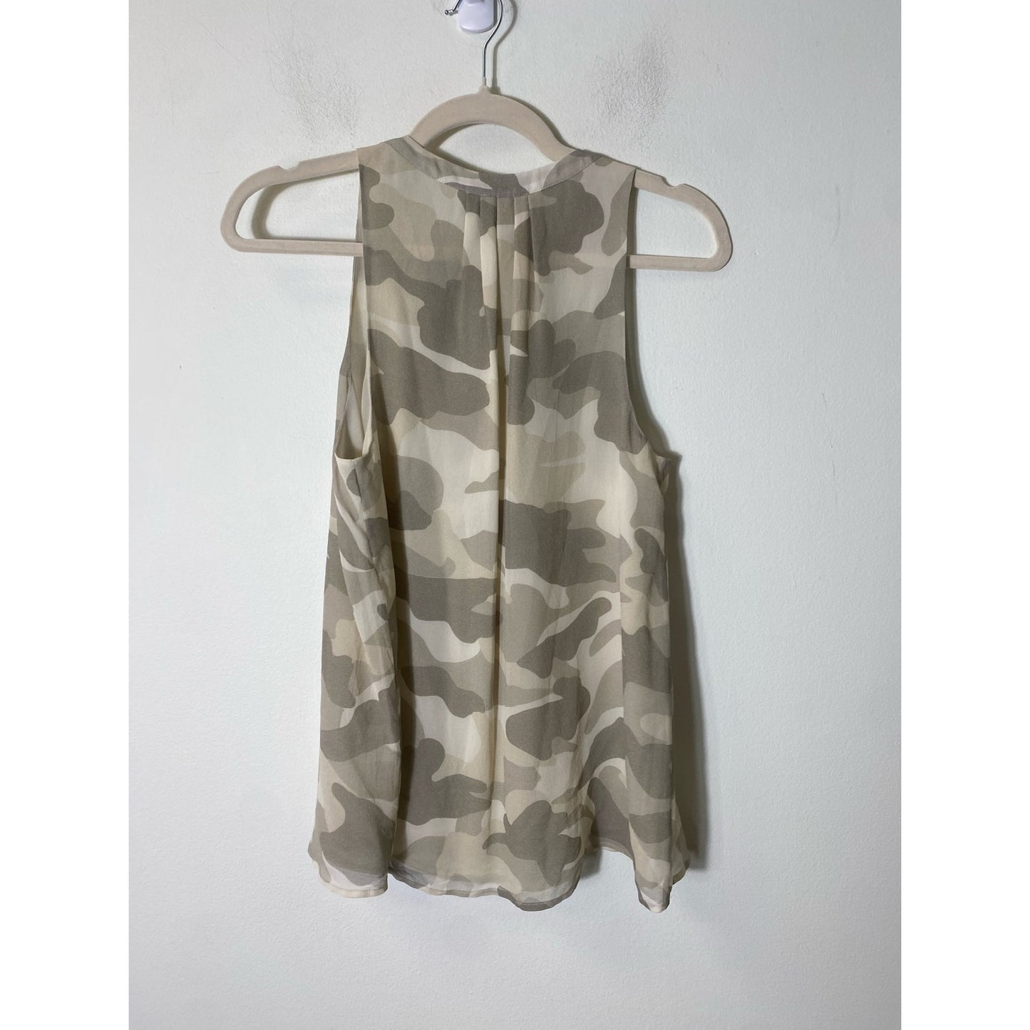 Joie Gray Sleeveless Camo V-Neck Top Sz XS