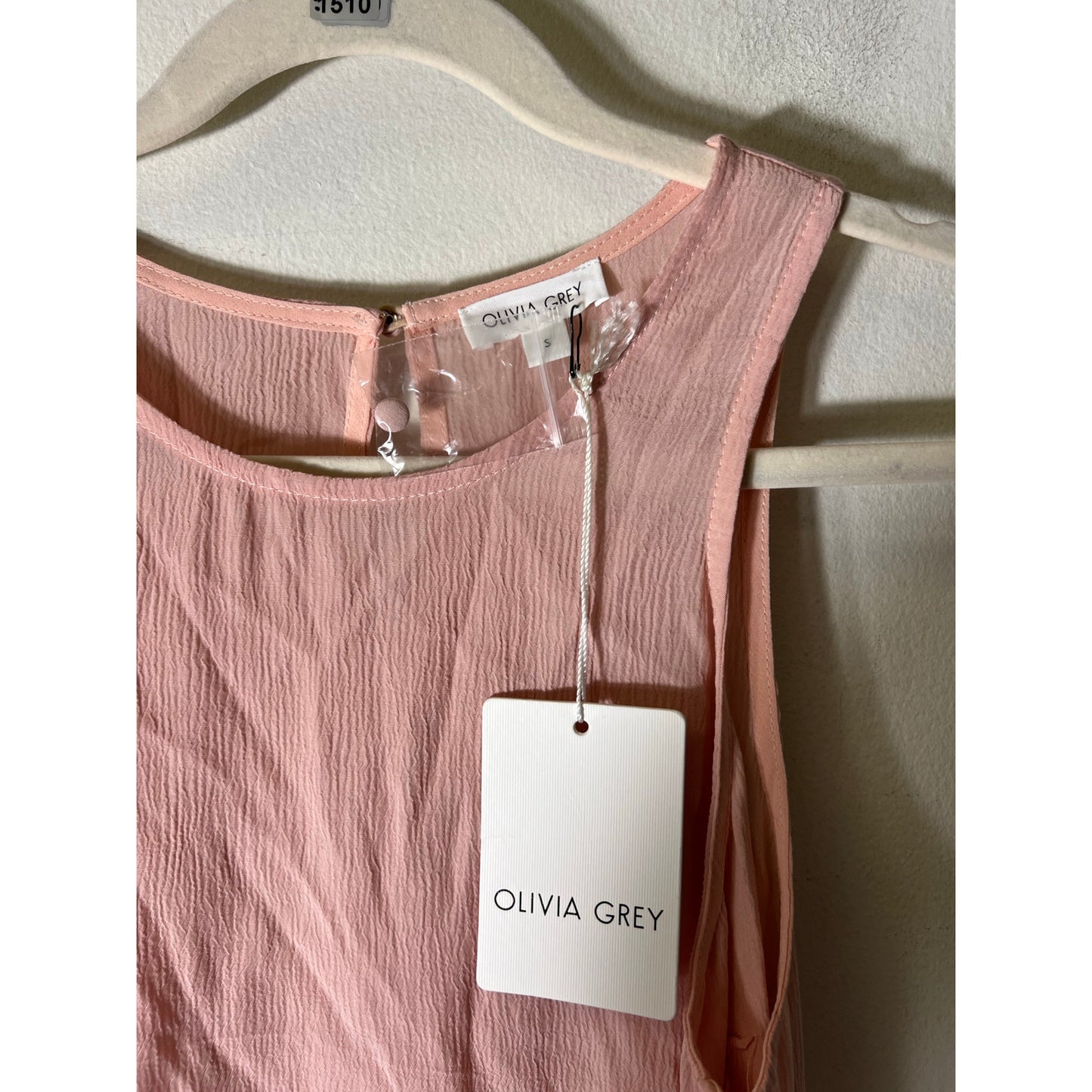 NWT Olivia Grey Pink Sleeveless Tank Sz S
