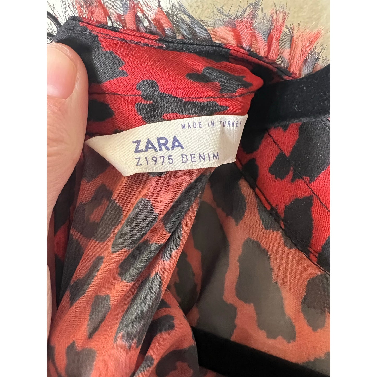 Zara Orange / Black Leopard Top sz xs