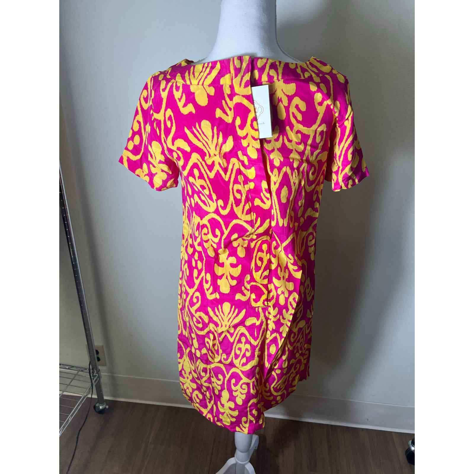 NWT Sherican French Hot Pink Yellow Short Sleeve Knee Length Shift Dress Sz 6