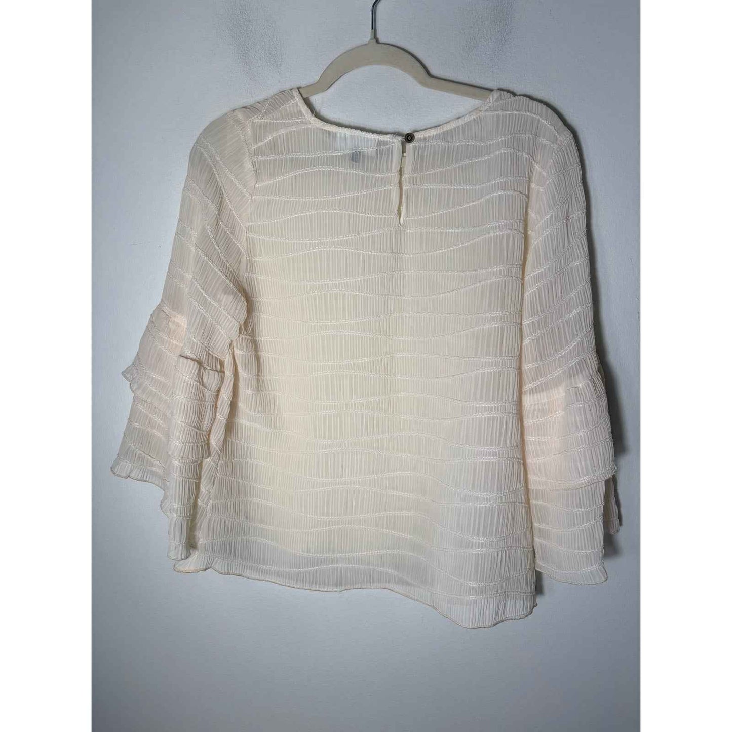 Waverly Grey Beige Smocked 3/4 Sleeve Top Sz M