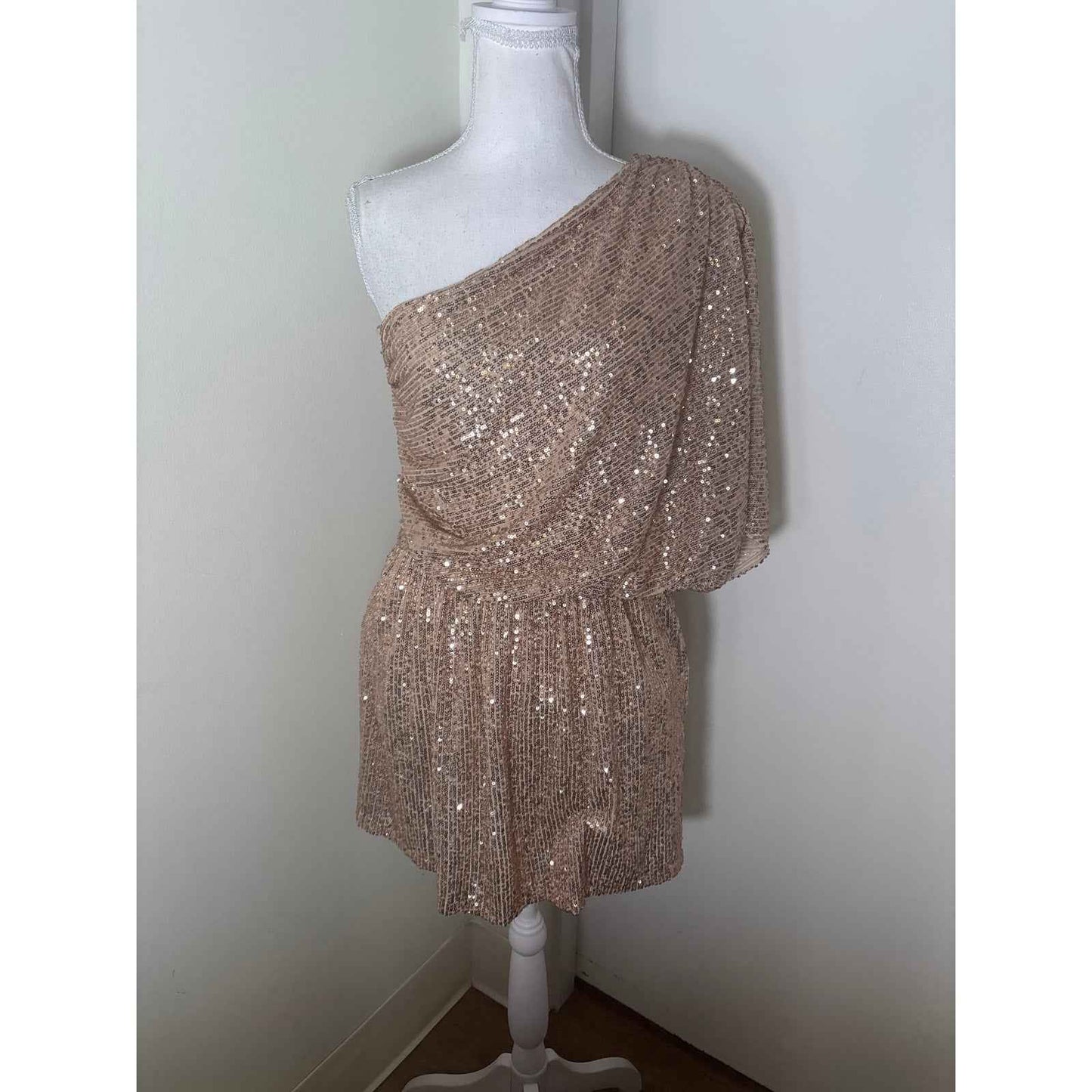 Karlie One Shoulder Gold Sequin Mini Cocktail Dress Sz L