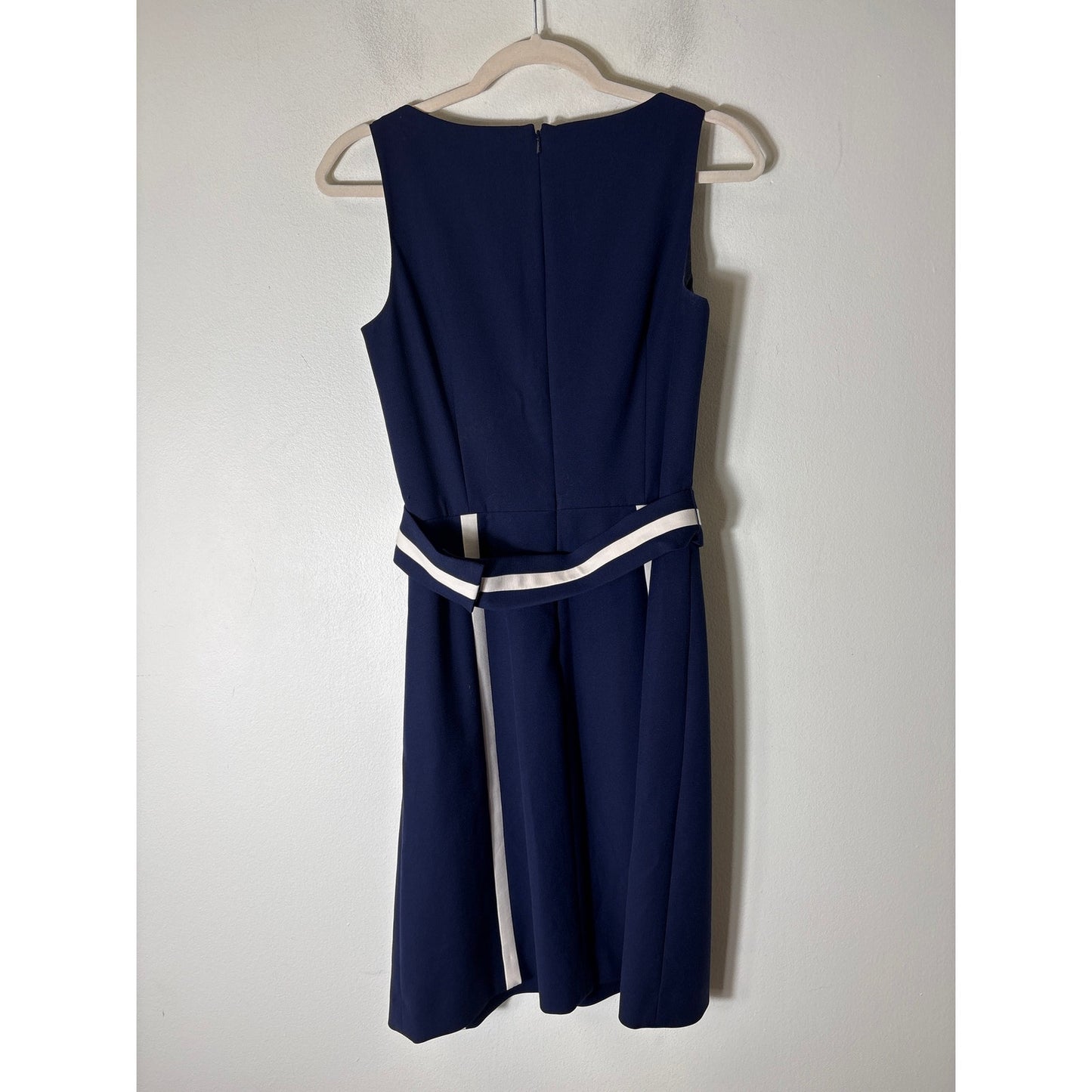 Brooks Brothers Navy Sleeveless Belted Knee Length sz 2