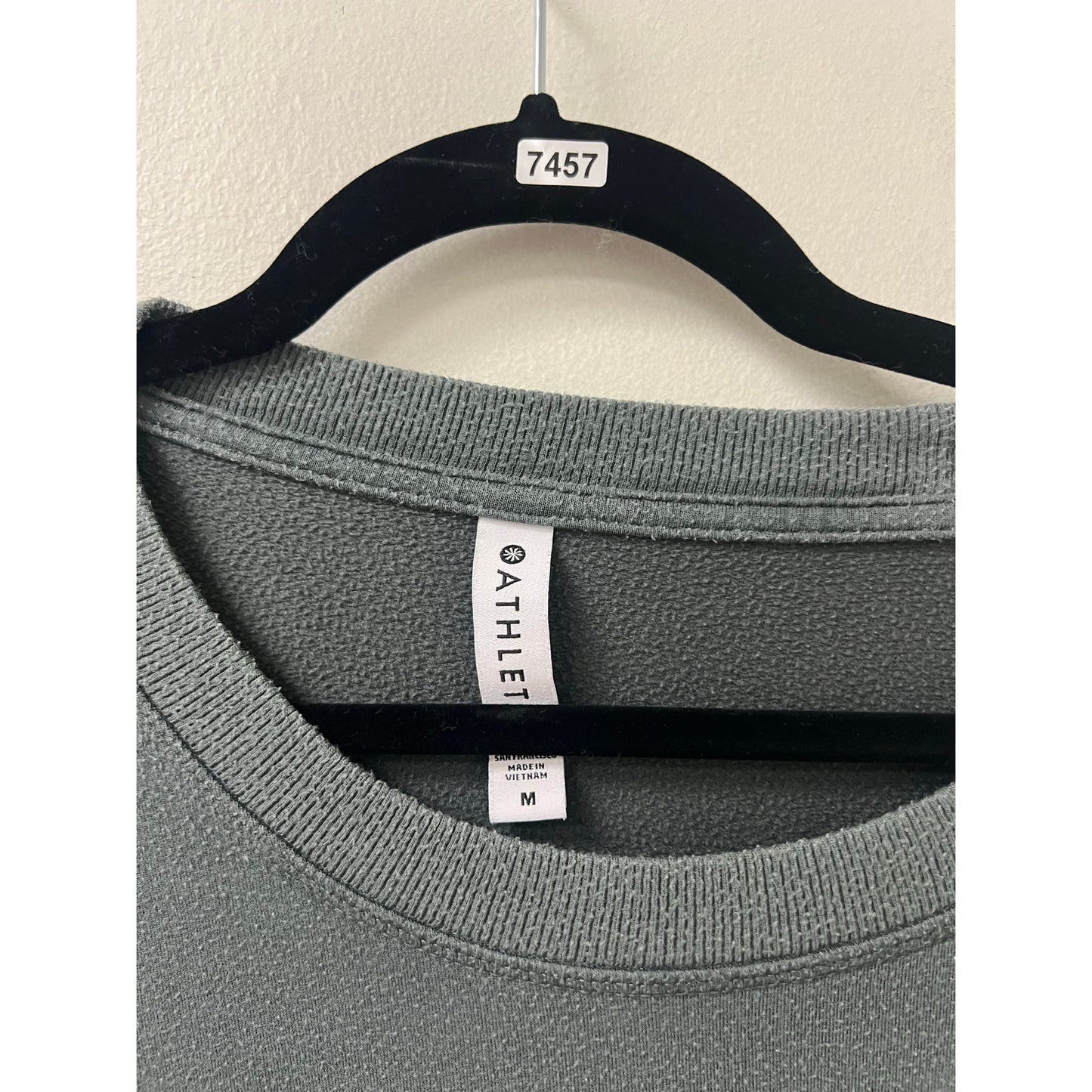 Athleta Green Gray Long Sleeve Sweatshirt Sz M