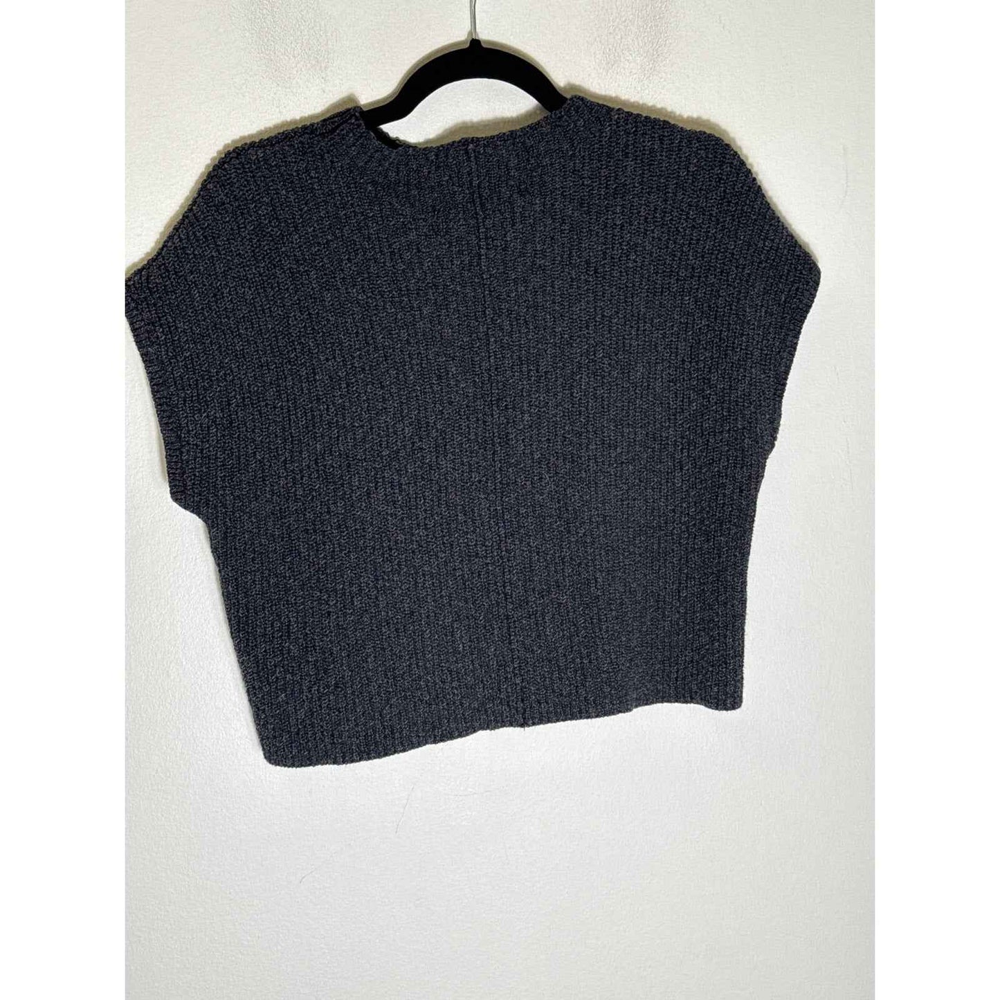 Free People Beach Gray Cropped Muscle Sweater Sz M