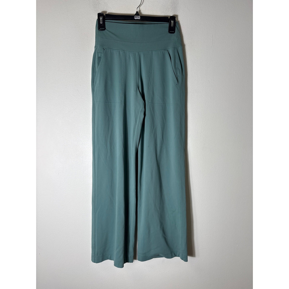 Athleta Sage Green Relaxed Fit Pull on Pants Sz XXS