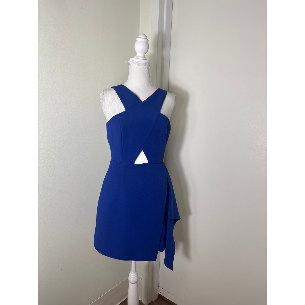 BCBG Cobalt Blue Cut Out Cocktail Dress Sz 0