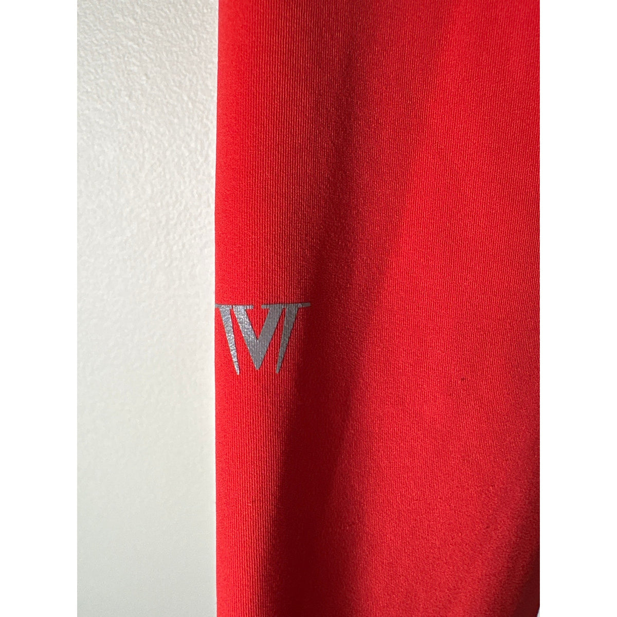 IVL Collective Red Scalloped Athletic Set Sz 4