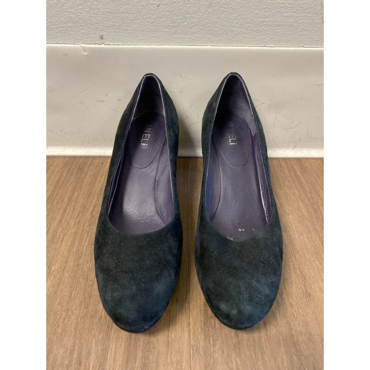 Steve Madden Black Suede Heels Size 8.5