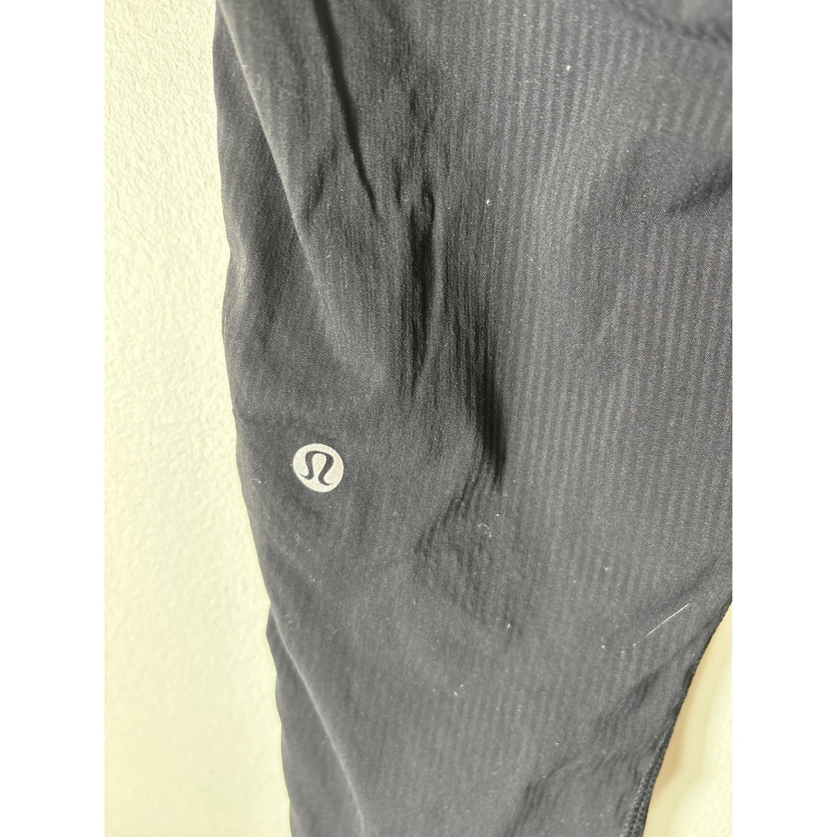 Lululemon Black Studio Pants Sz 6
