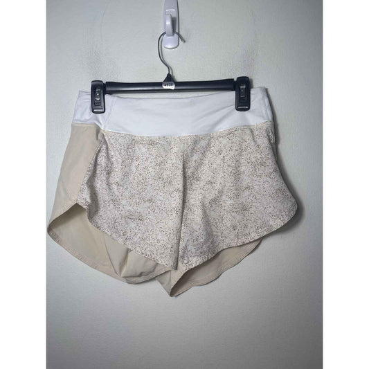 Outdoor Voices Nude/Cream w Pebbled Dots Shorts Sz M