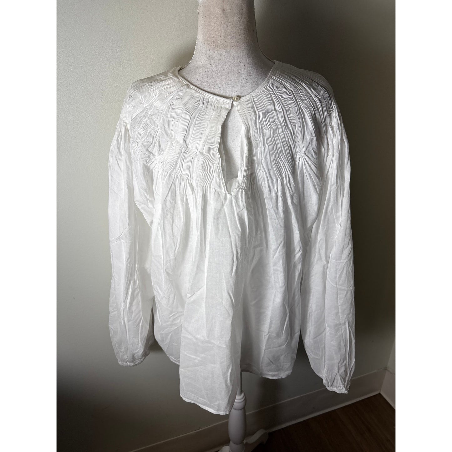 Polo by Ralph Lauren White Smocked Neck Long Sleeve Swing Top Sz L