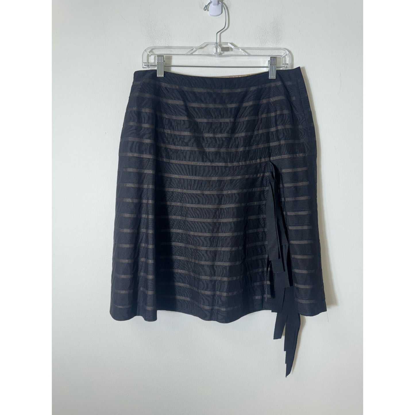 Per Se Black Striped Fringe Back Skirt Sz 10