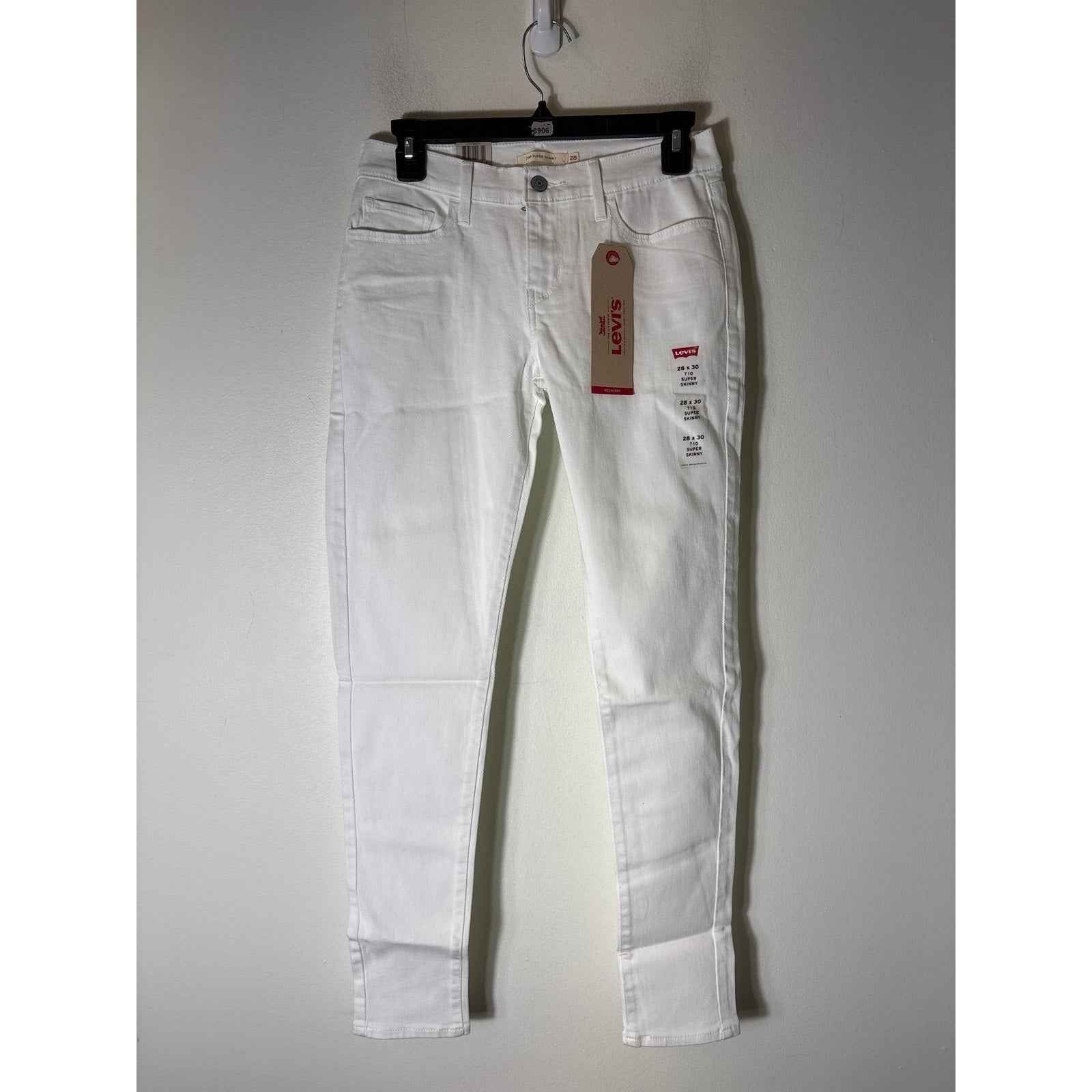 NWT Levi's White Super Skinny Jeans Sz 28x30