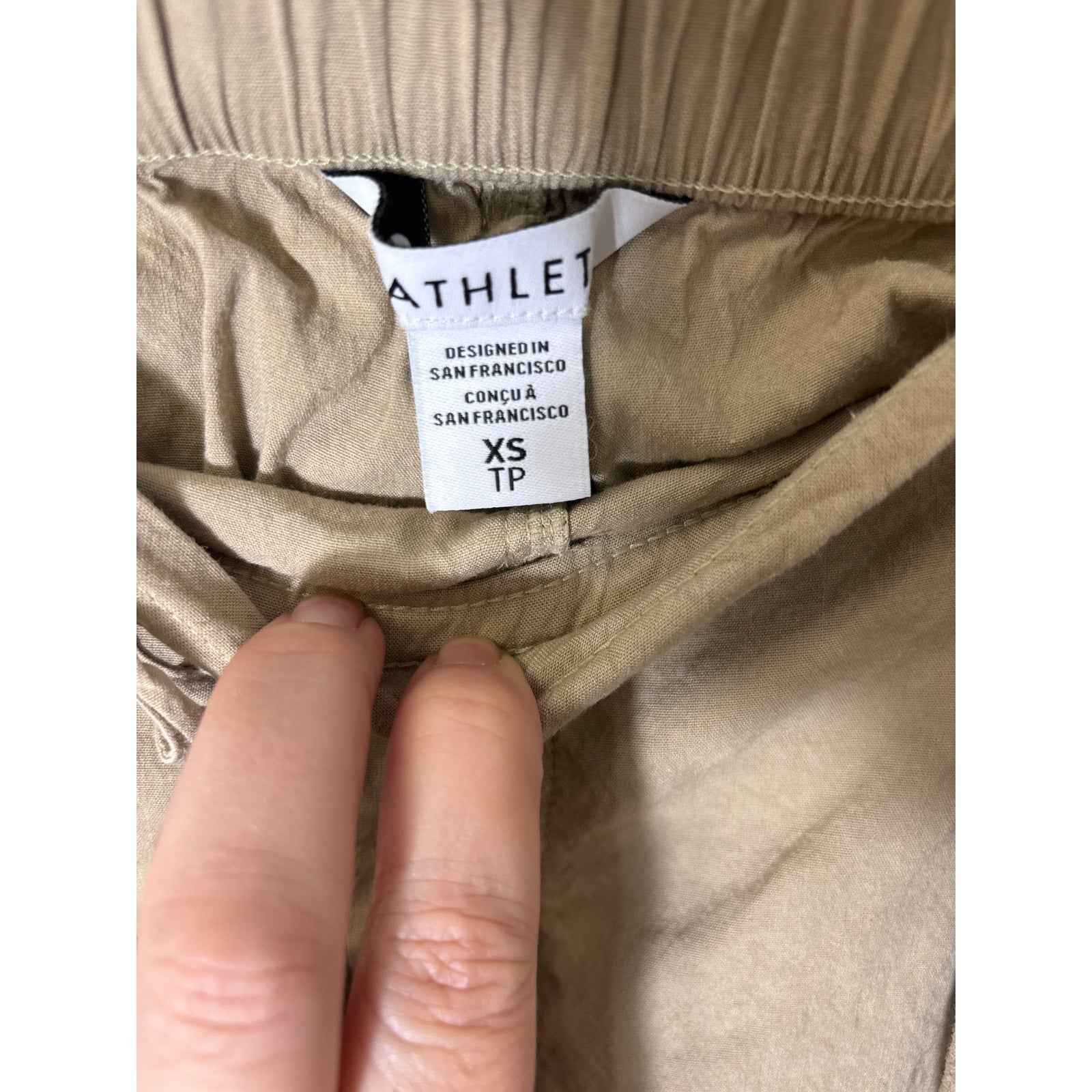 AThleta Khaki Pull On Cargo Pants Sz XS