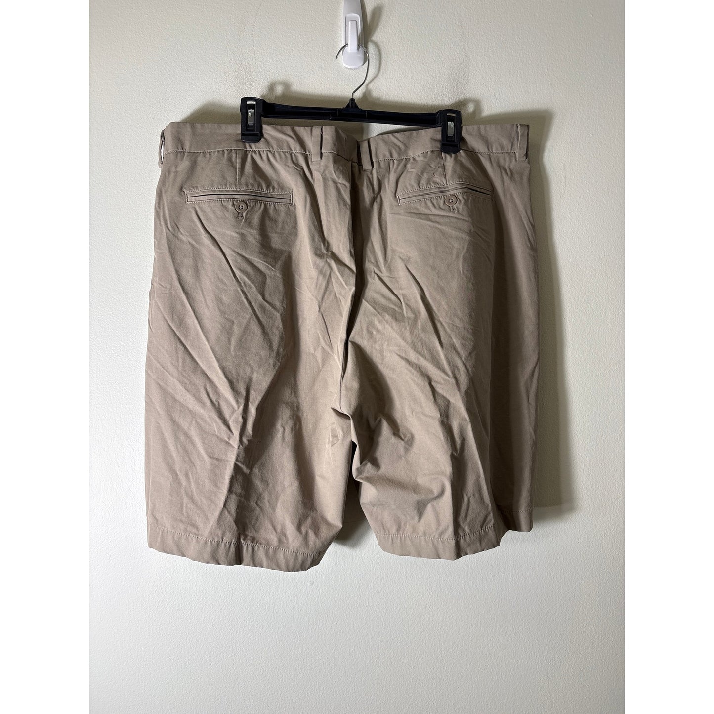 Mens Vineyard Vines Brown On The Go Shorts Sz 42