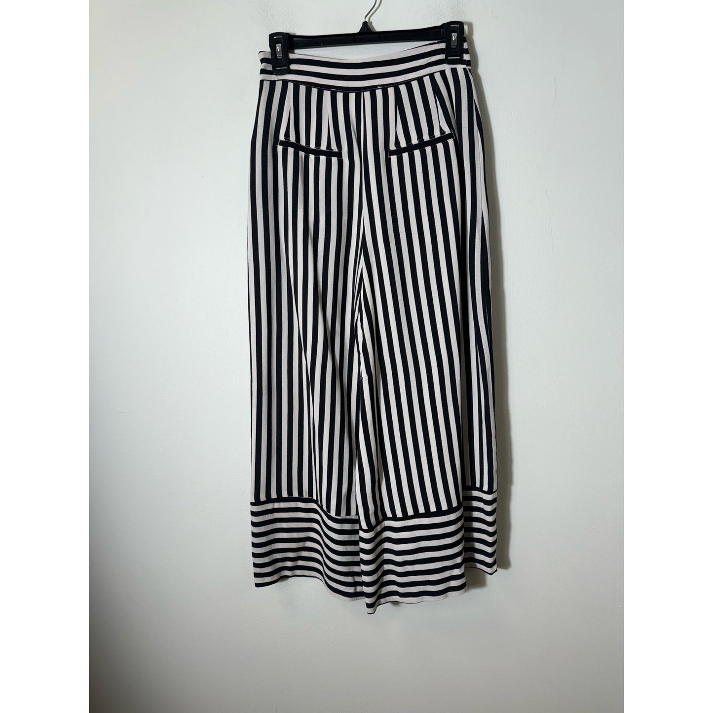 Lovers and Friends Black White Striped Wide Leg Cropped Pants Sz XS