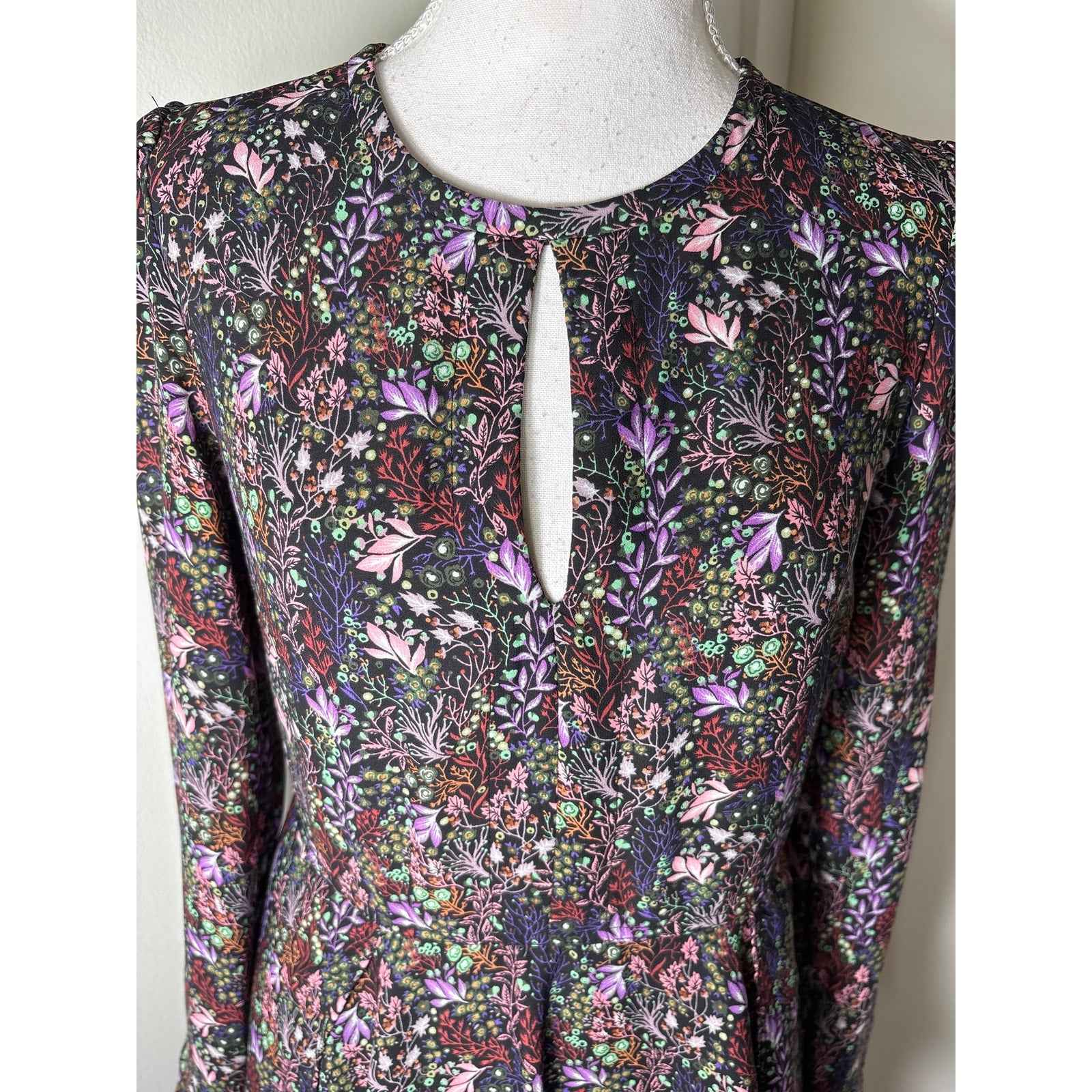 Philosophy Black Floral Keyhole Long Sleeve Tiered Dress Sz S