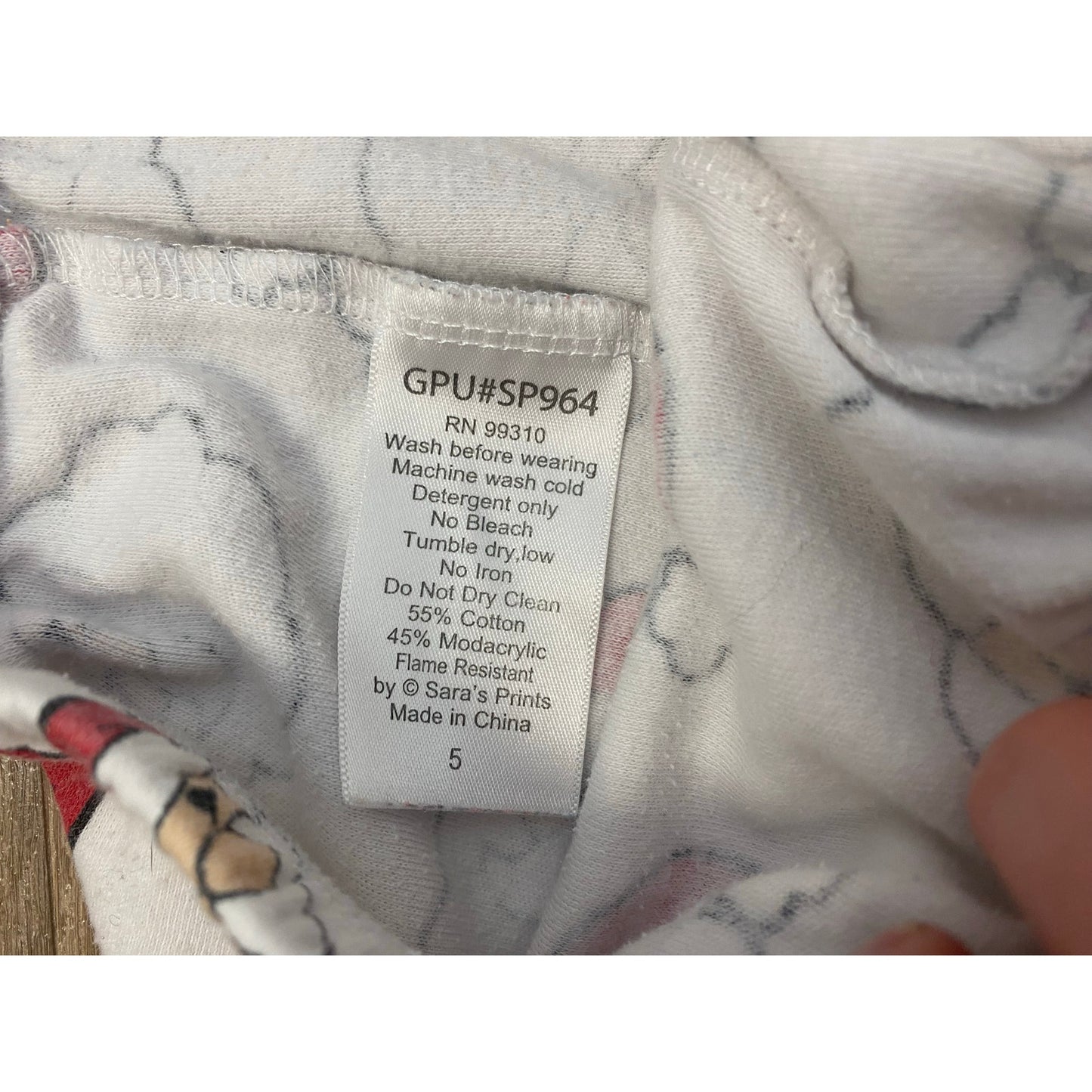 Carters Santa Pajamas Two Pairs Sz 5T