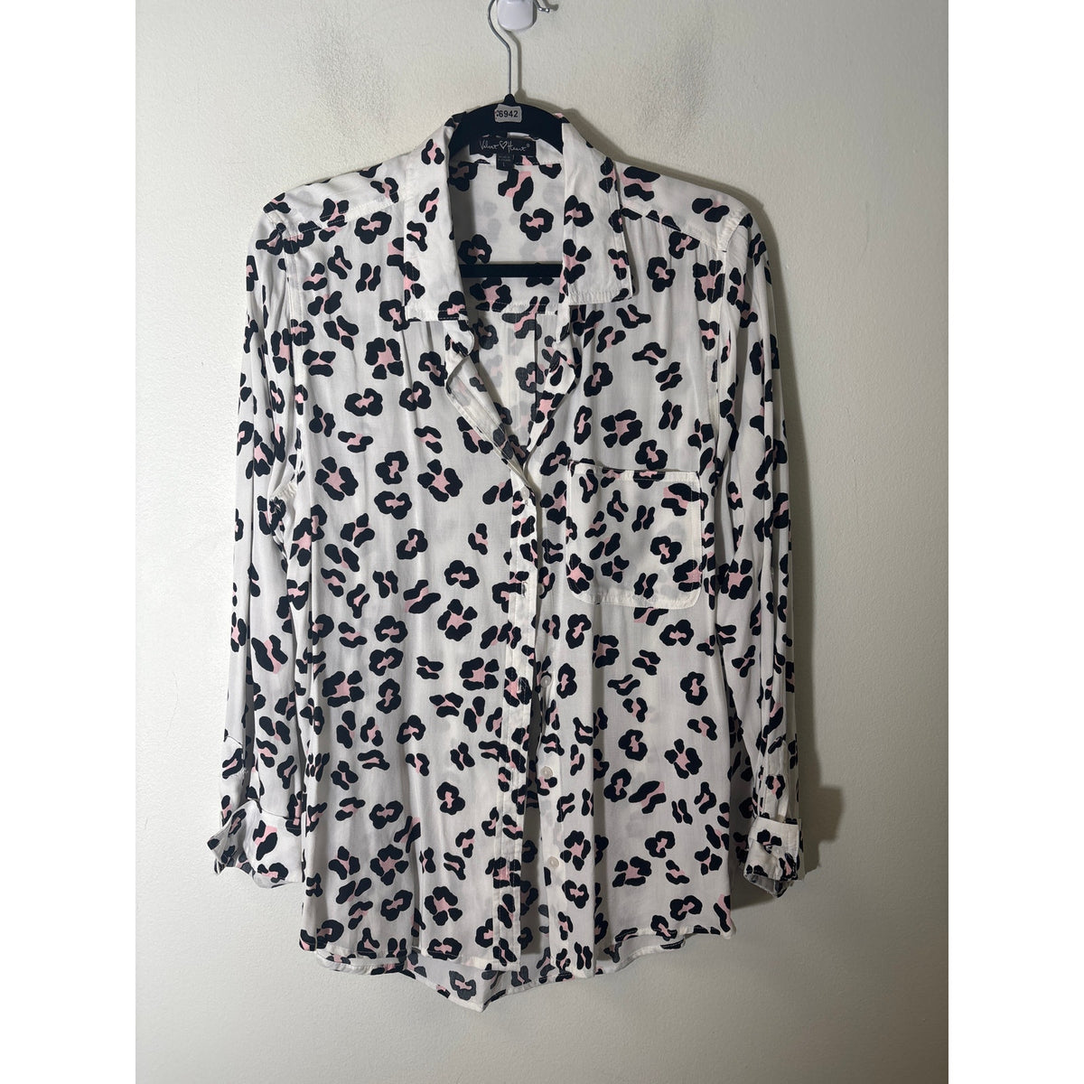 Velvet Heat White with Pink an Black Cheetah Print Button Up Shirt Sz L
