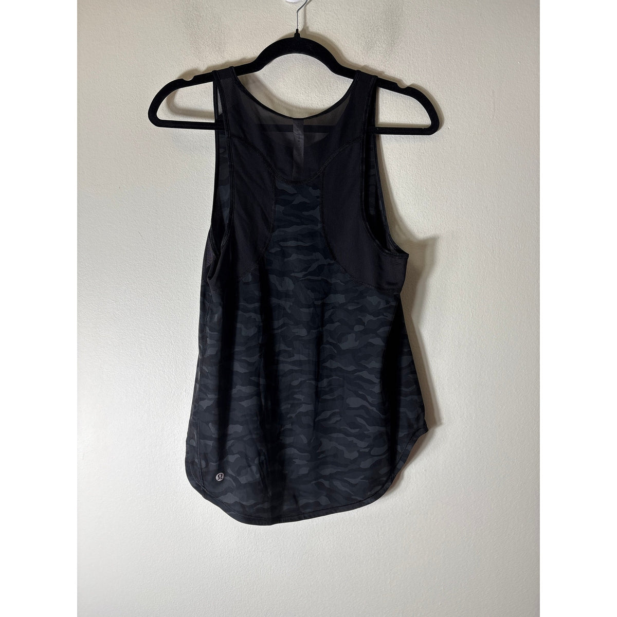 Lululemon Black Camo With Mesh Insert Tank Sz 4