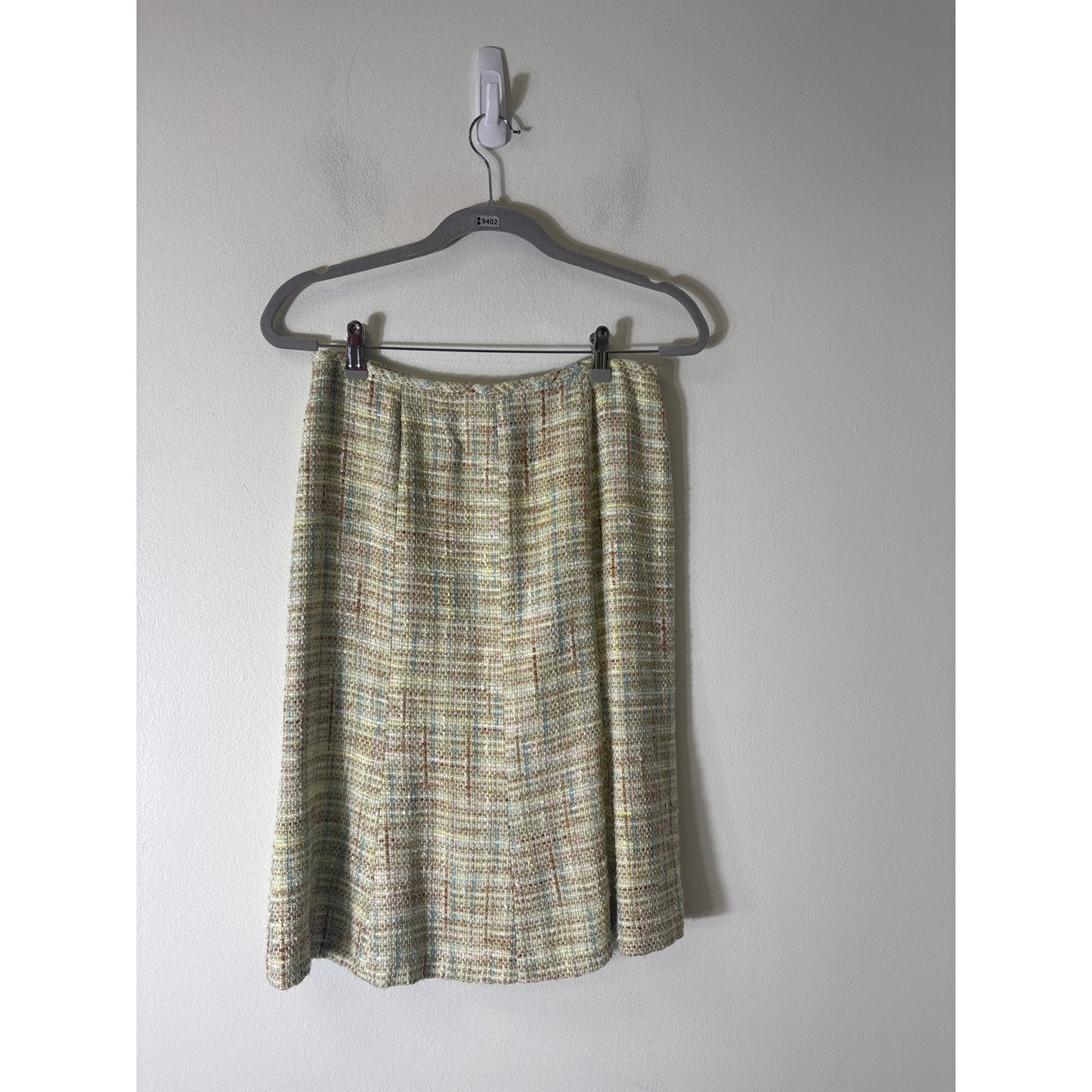 Tahari Light Green&Brown Tweed Skirt Suit Sz 4
