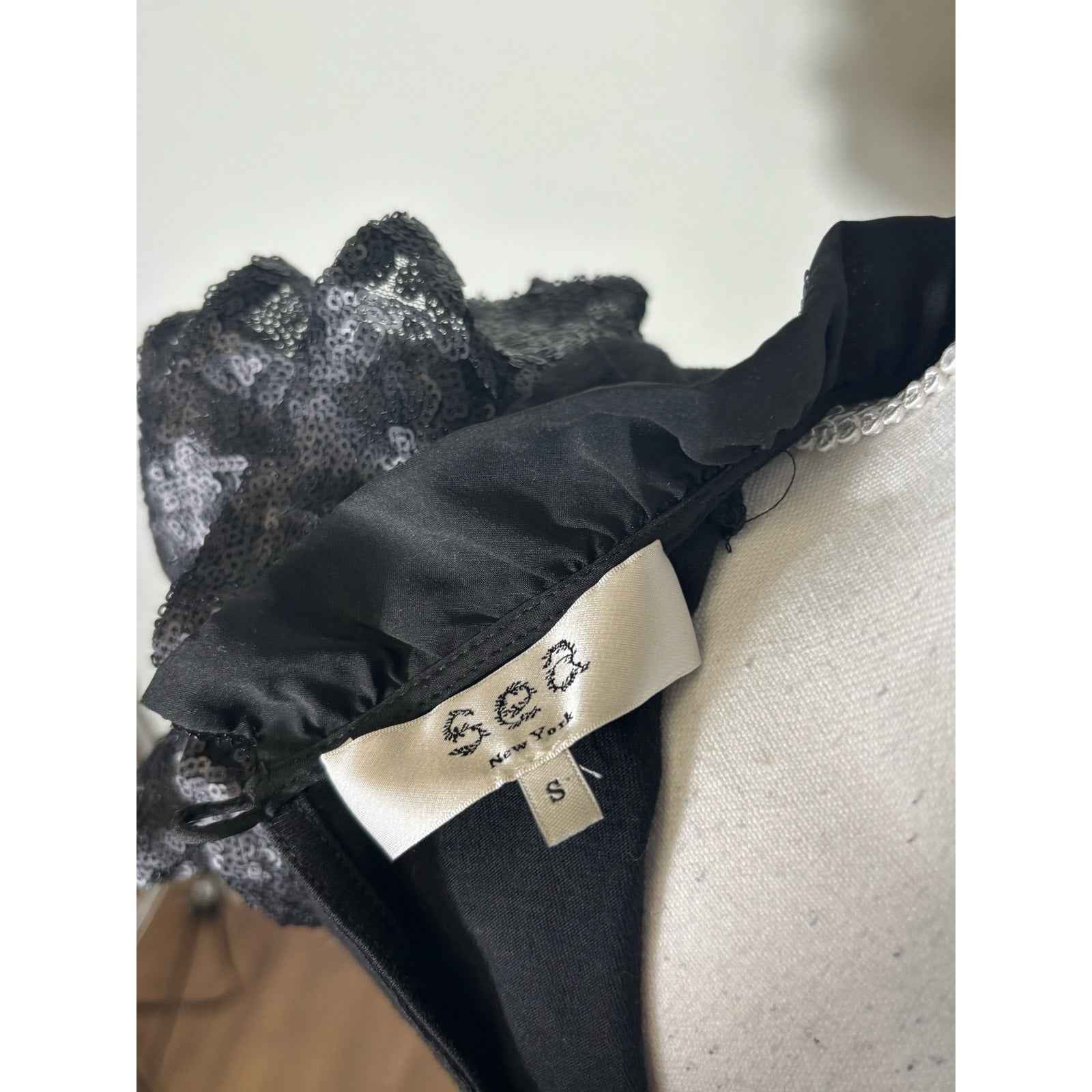 Sea Black Sequined Flutter Sleeve Tee Sz S