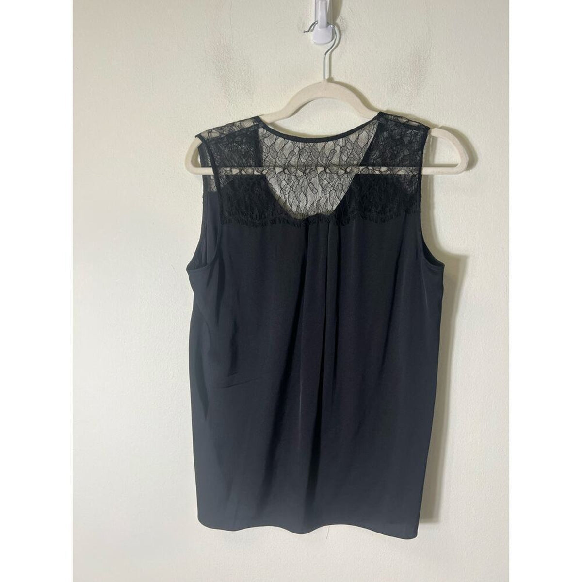 Classiques Entrier Black Lace Sleeveless Tank Size Medium