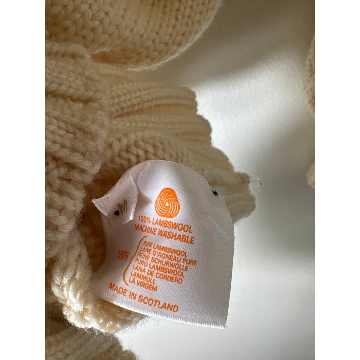 Pringle of Scottland Cream Long Sleeve Cable Knit Sweater Sz M