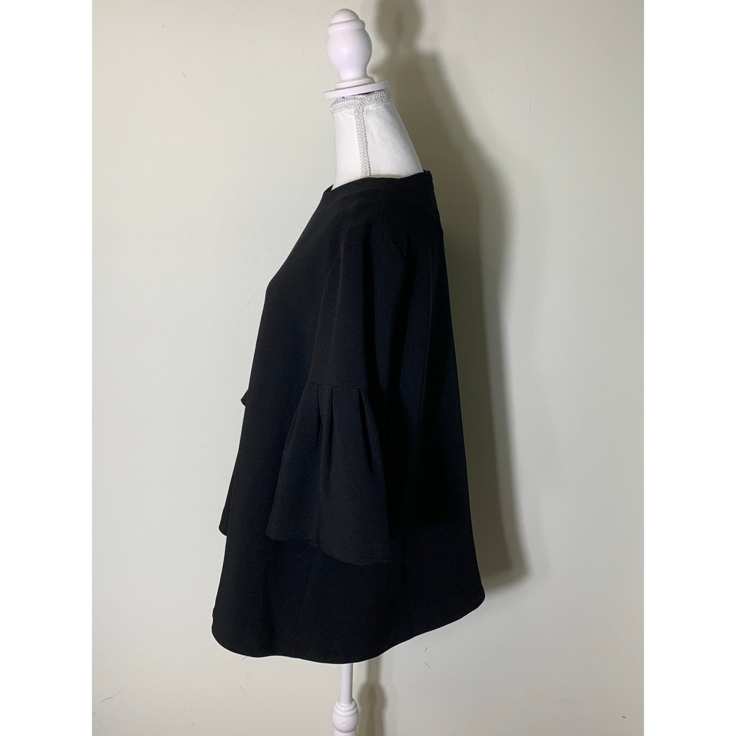 Edit Black Bell Sleeve Top Sz L