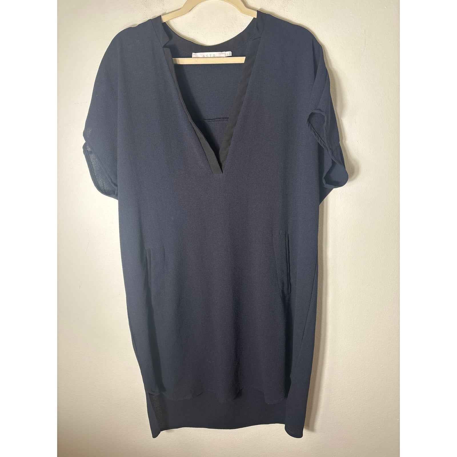 Astr The Label Black Loose Fit Dress Sz M