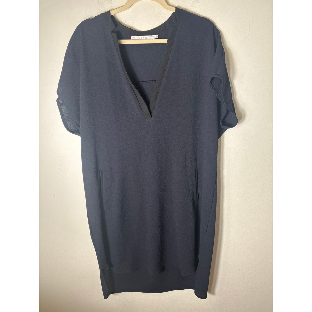 Astr The Label Black Loose Fit Dress Sz M