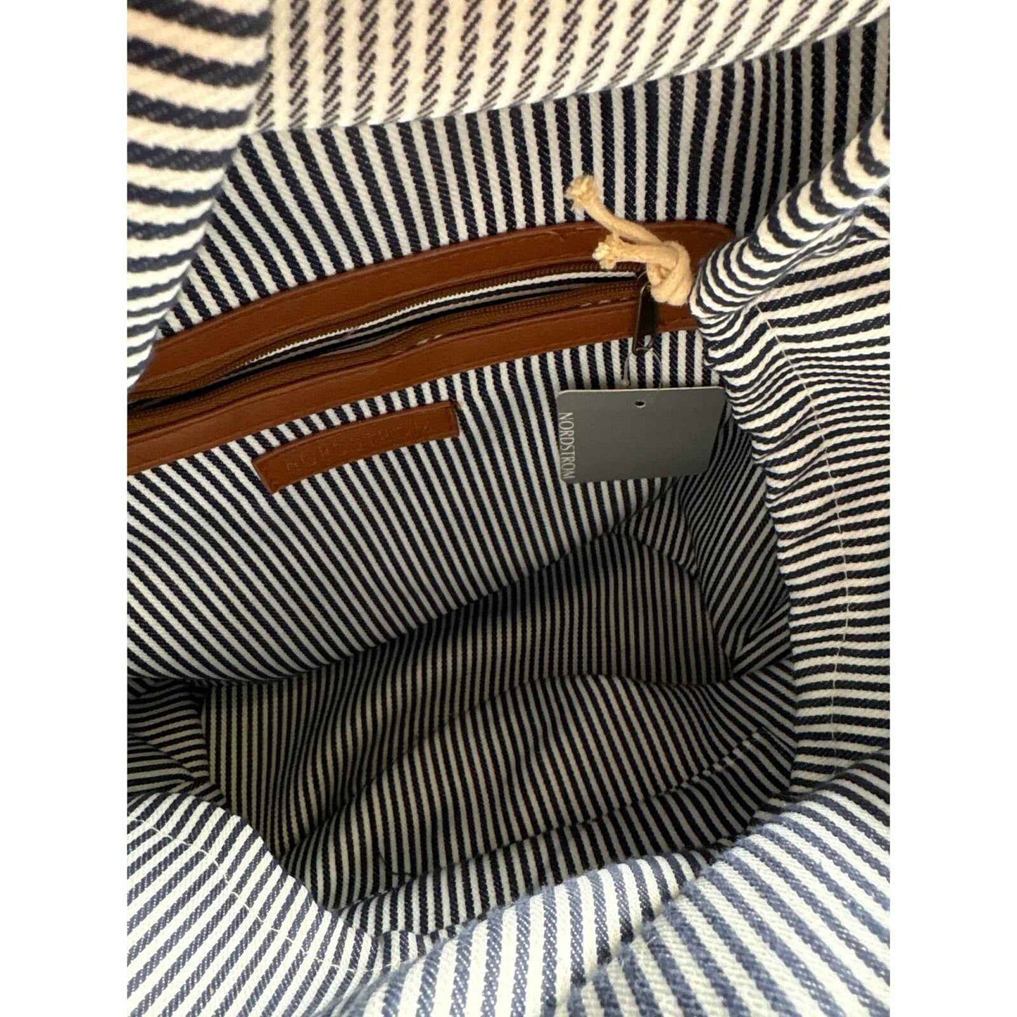 NWT Brown Straw Lined Beach Bag Sz 12"x19"
