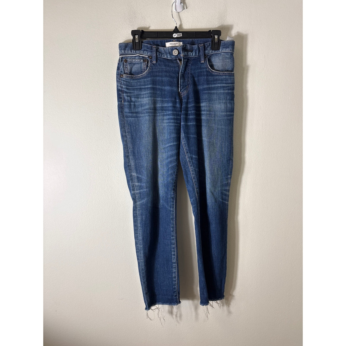 Moussy Vintage Medium Wash Straight Leg Fray Blue Jeans Sz 27