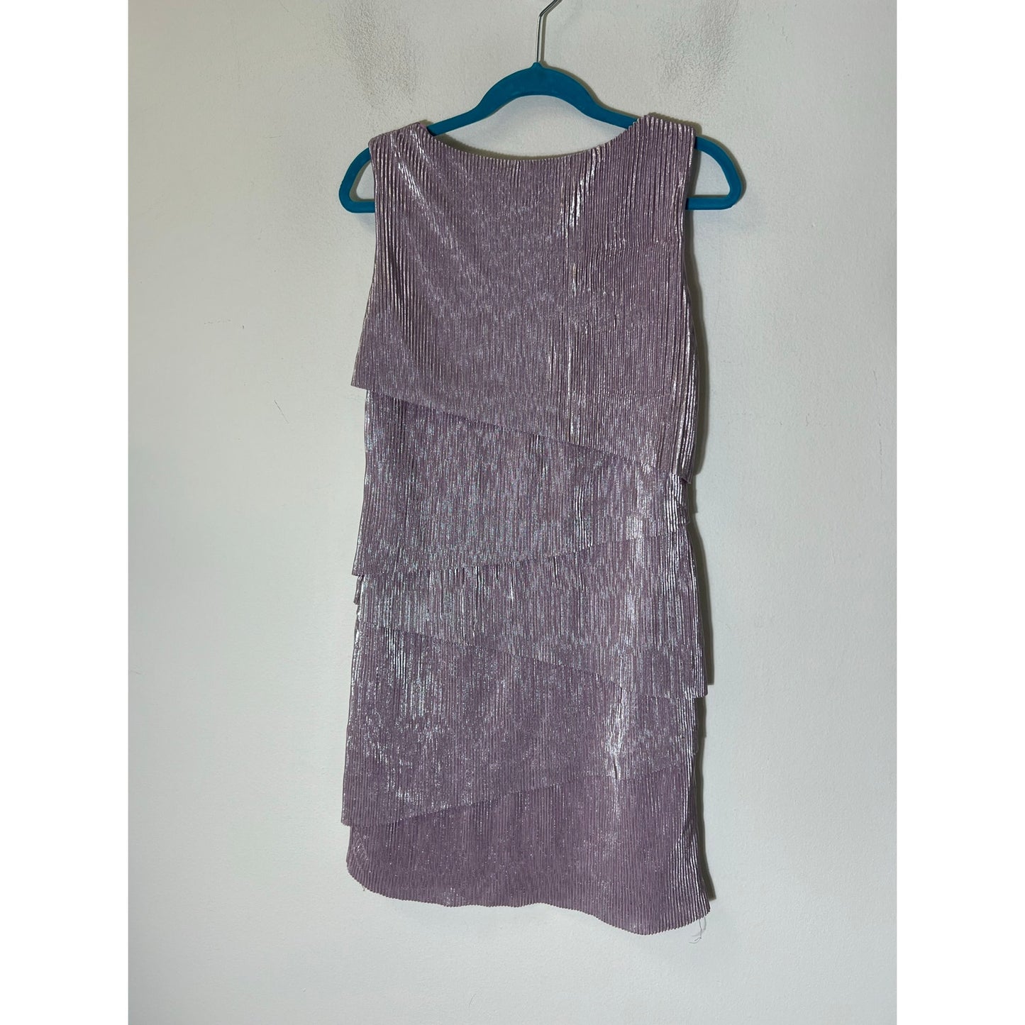 Girls Bundle of Two Dresses Sz M(6-8)
