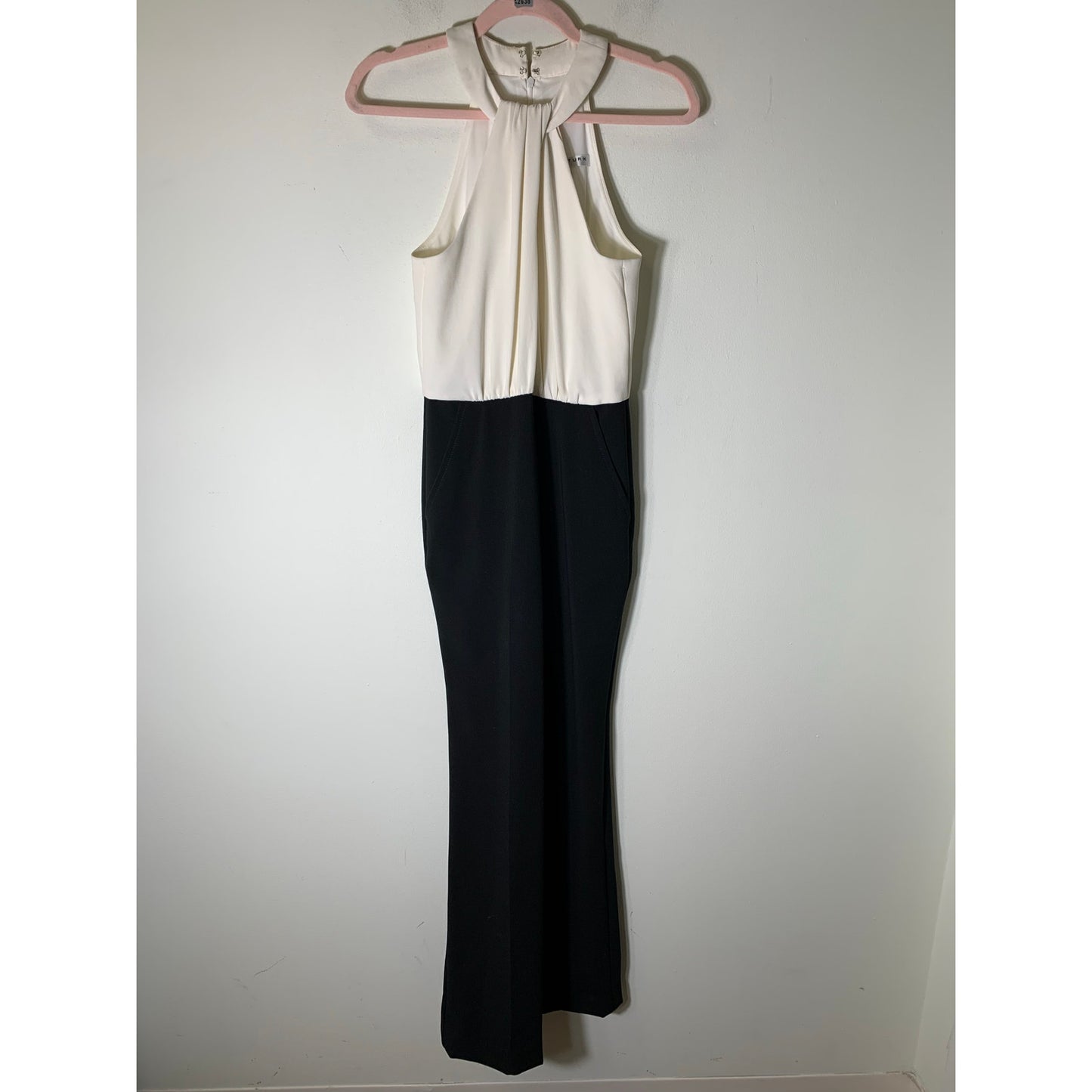 Trina Turk Black Off White Color Block Halter Bianca Jumpsuit Sz 0